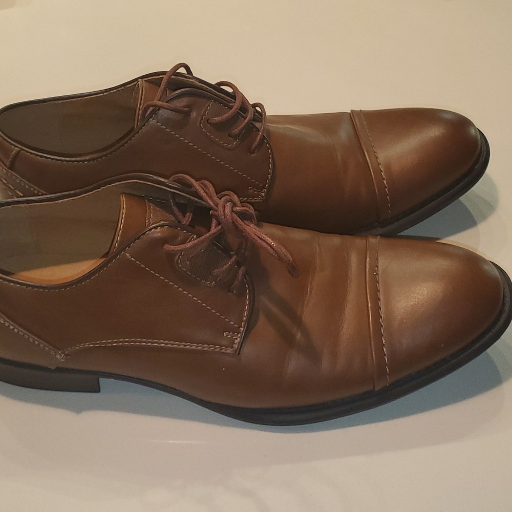 Guess Mens Dress Shoes